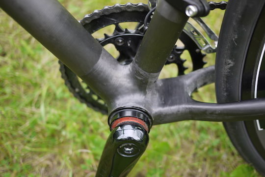 carbon fiber bottom bracket layup on custom Appleman