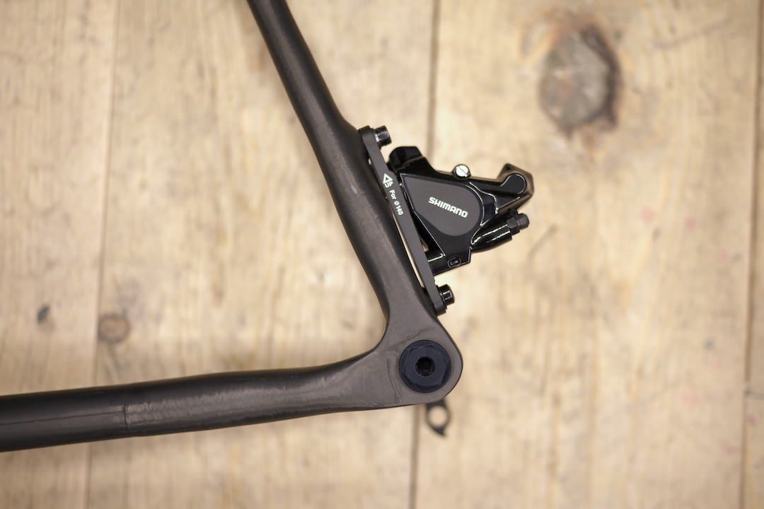 Flat mount drop out disc brake